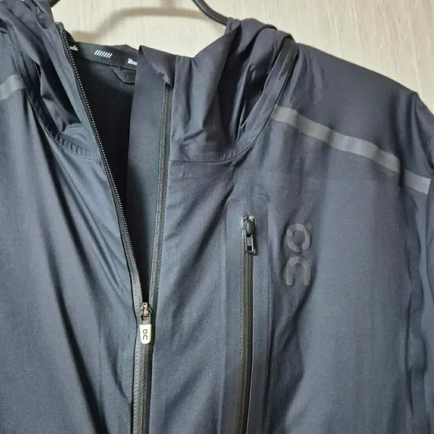 [SOLD OUT] 온러닝 웨더재킷 자켓 바람막이 져지 스몰
