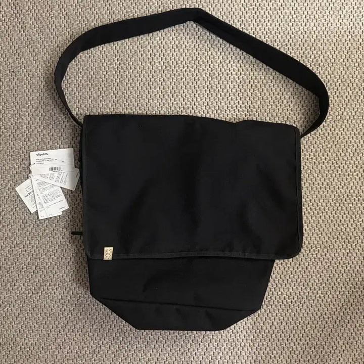 [SOLD OUT] 비즈빔 사첼백 24L