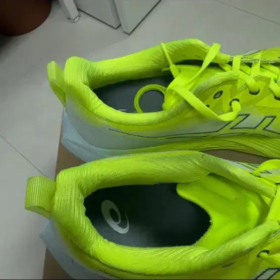 [BUNJANG] Asics Nova Blast 4 Running Shoes / 아식스 노바블라스트4