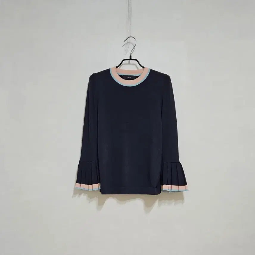[BUNJANG] Satin Pleated Sleeve Knit Top / SATIN 주름소매 니트