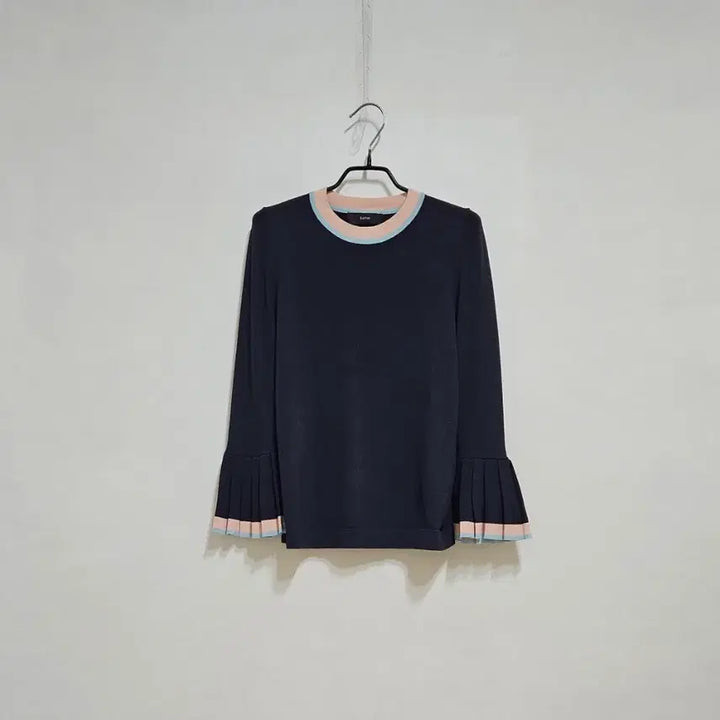 [BUNJANG] Satin Pleated Sleeve Knit Top / SATIN 주름소매 니트