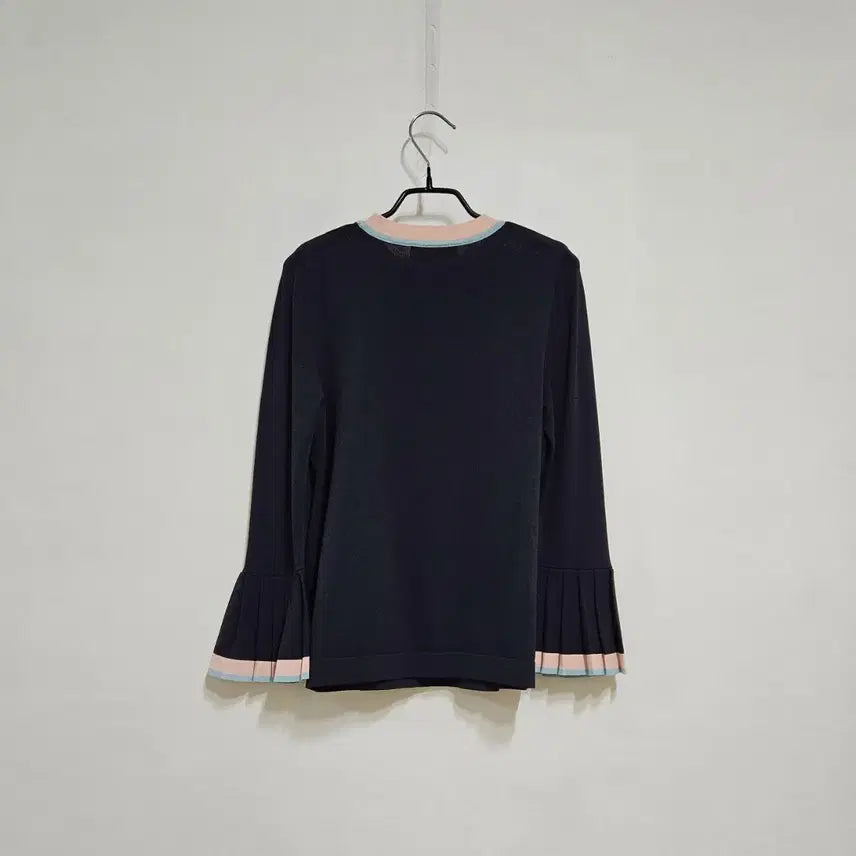 [BUNJANG] Satin Pleated Sleeve Knit Top / SATIN 주름소매 니트