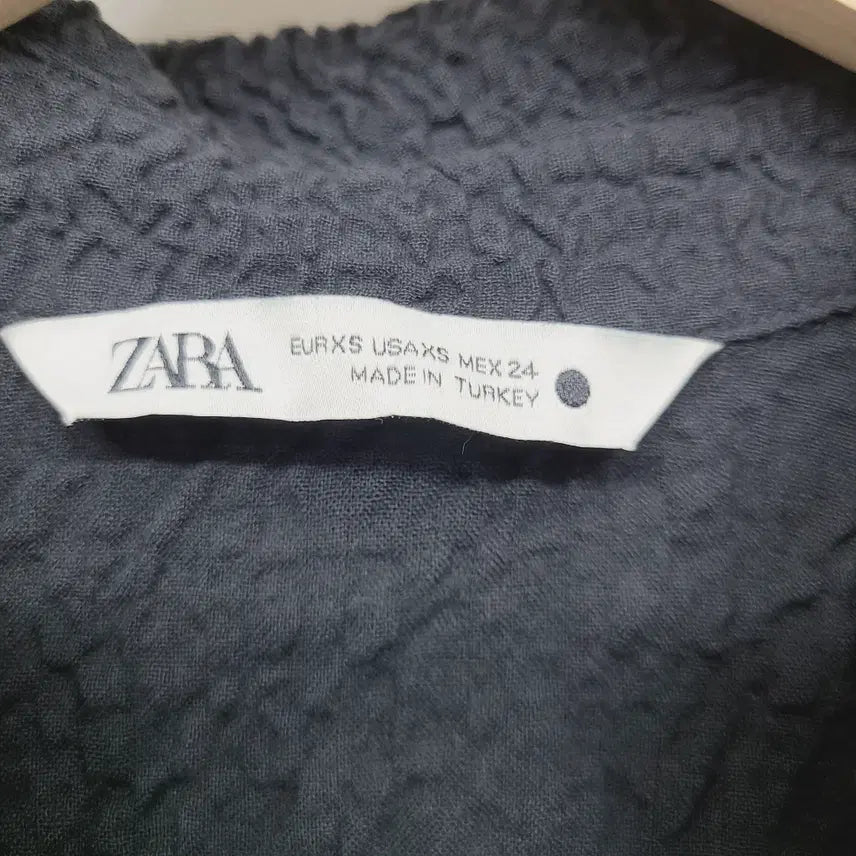 [BUNJANG] ZARA Textured Button Front Maxi Long Dress (Black) / [ZARA/XS] 자라 텍스처 버튼 프런트 맥시 롱 원피스 (블랙)