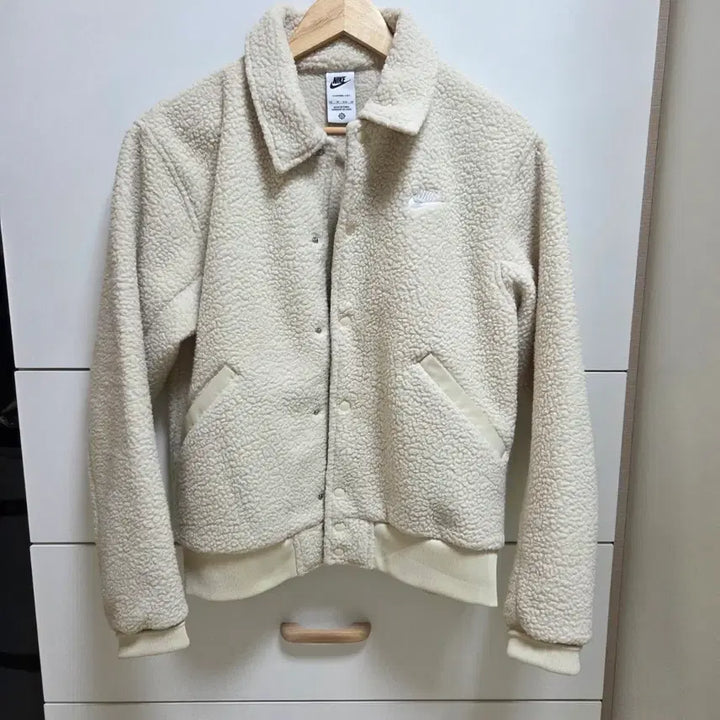 [SOLD OUT] (실착2회) 나이키 플리스자켓 후리스 뽀글이집업 XS사이즈