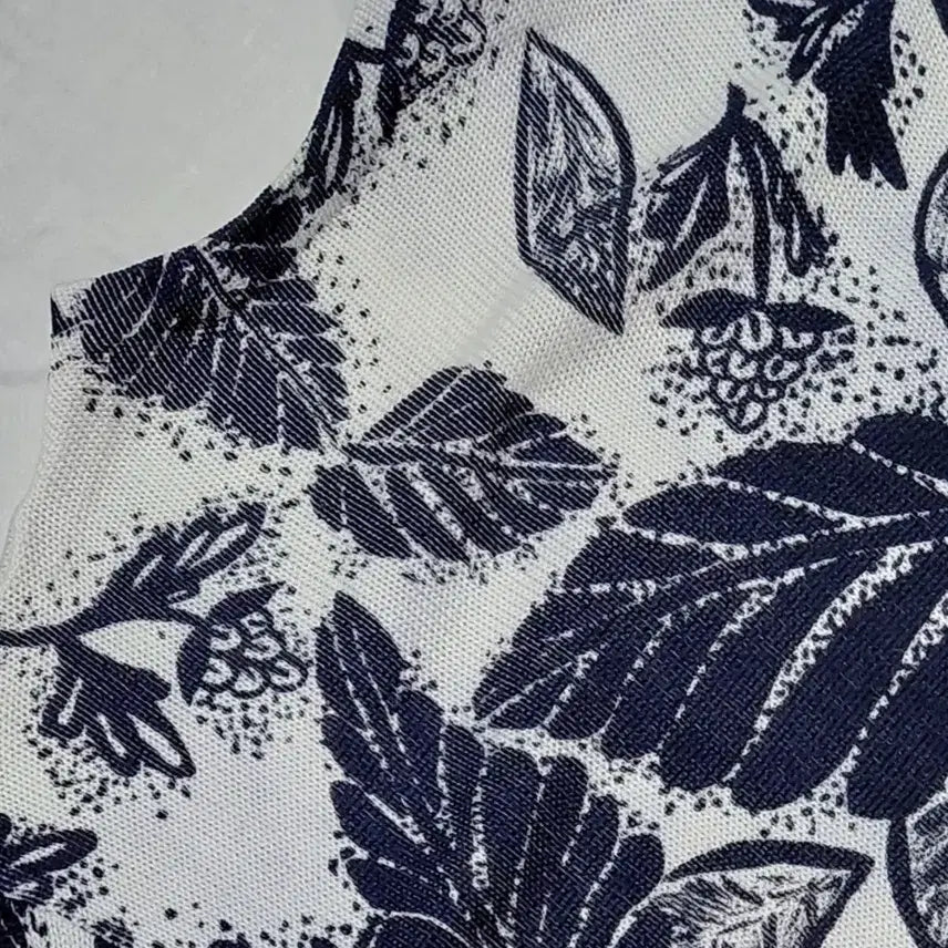 [BUNJANG] LAUTREAMONT Botanical Cotton Knit Top / 로트레아몽(LAUTREAMONT) 하이넥 보태니컬 코튼 니트 (9호)