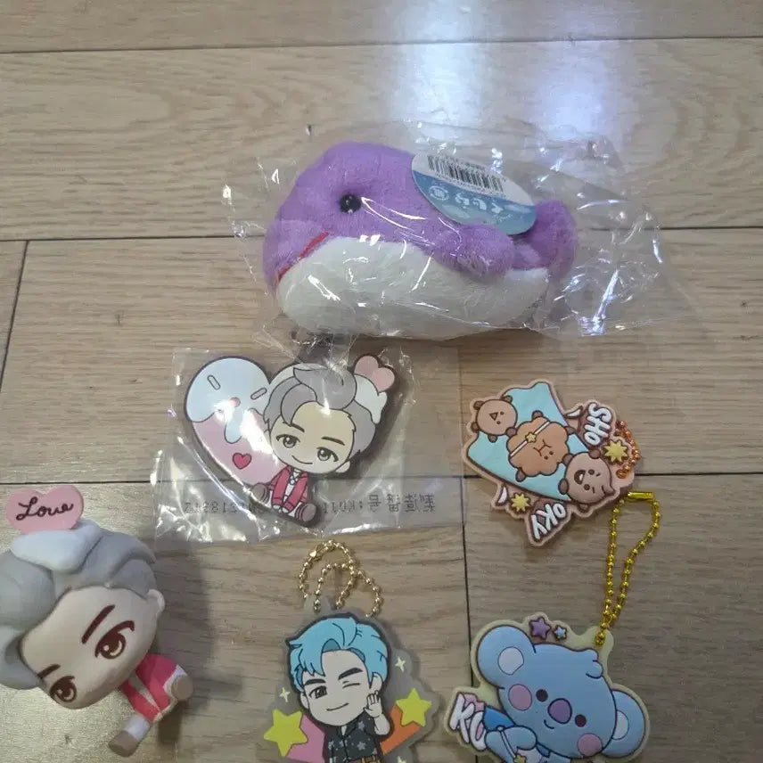 [SOLD OUT] BT21 굿즈 새거 일괄 사진의것 전부(코야, RM)