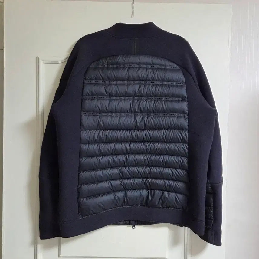 [SOLD OUT] 나이키 테크팩 에어로로프트 자켓