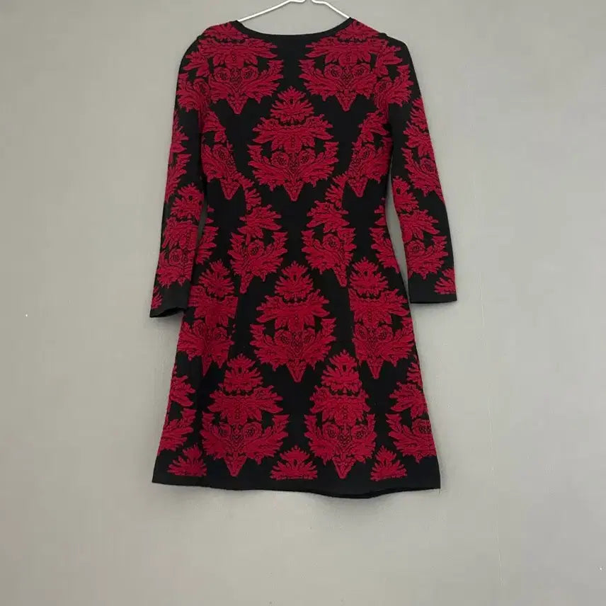 [BUNJANG] Renny Ron Pattern Midi Dress / 레니본 패턴 원피스 82