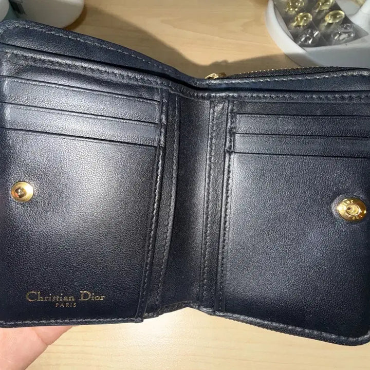 [BUNJANG] Dior Caro Wallet / 디올 카로 반지갑
