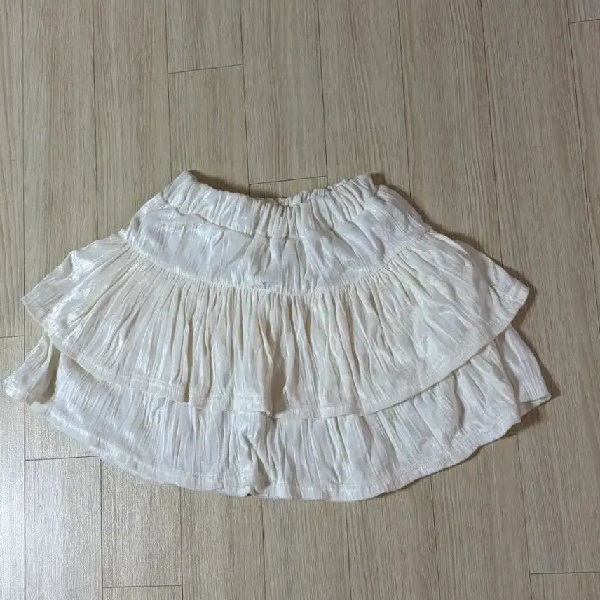 [SOLD OUT] (실착1회) 크림 프릴 미니스커트