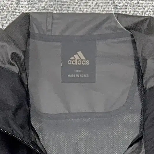 [BUNJANG] Adidas Black Training Windbreaker 90 / 아디다스 블랙 트레이닝 바람막이 90