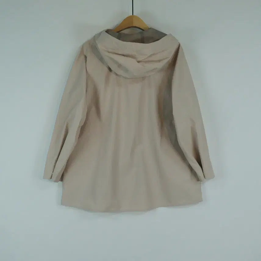 [SOLD OUT] KOLON SPORT 베이지 바람막이 자켓 85 여성 후드점퍼