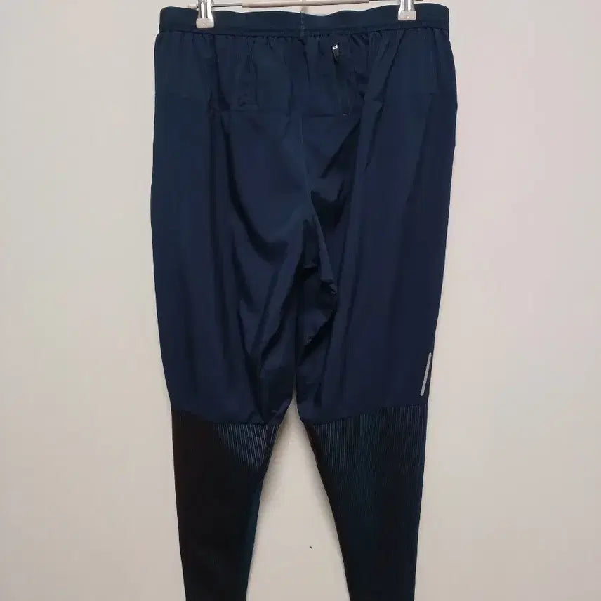 [SOLD OUT] 나이키 드라이핏 런닝 팬츠 L사이즈