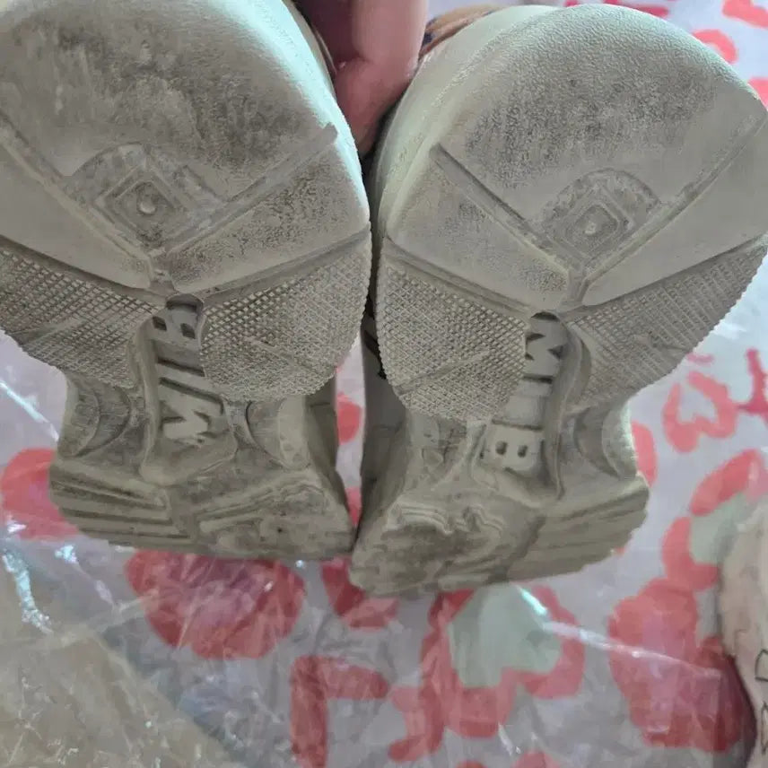 [BUNJANG] MLB Sneakers 260 / MLB 운동화  260