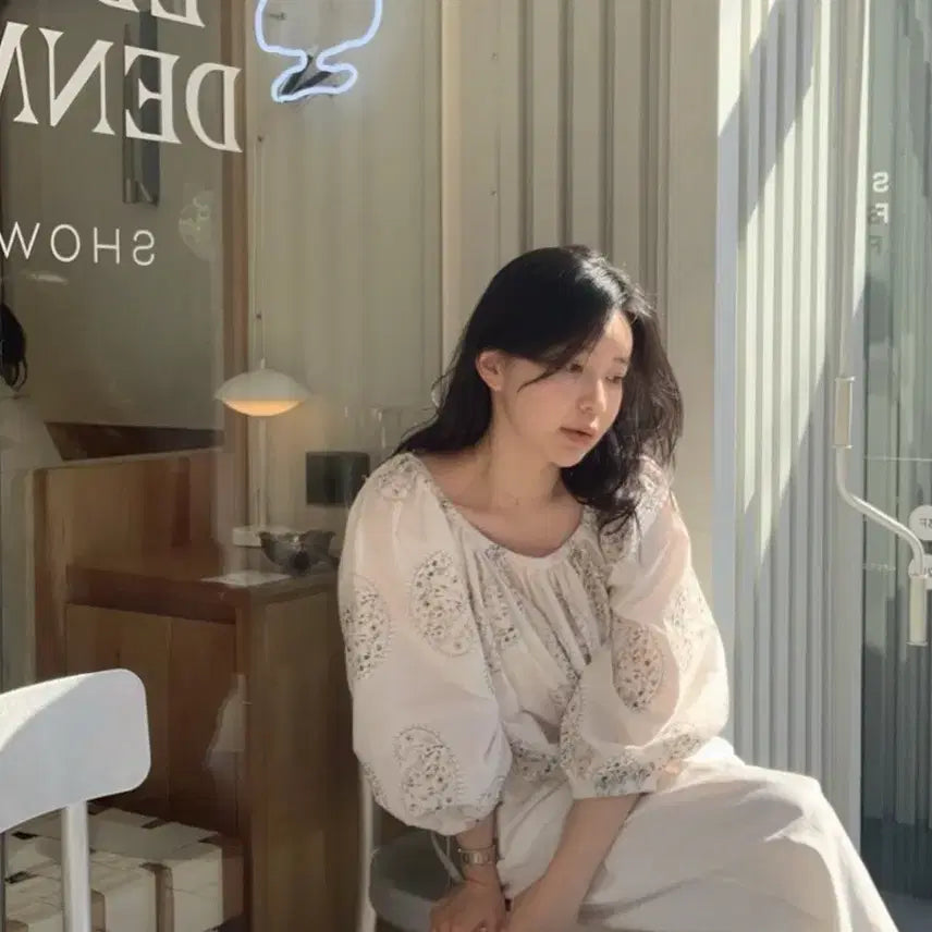[BUNJANG] Inderbaz Flora Blouse / 인더바즈 플로라 블라우스
