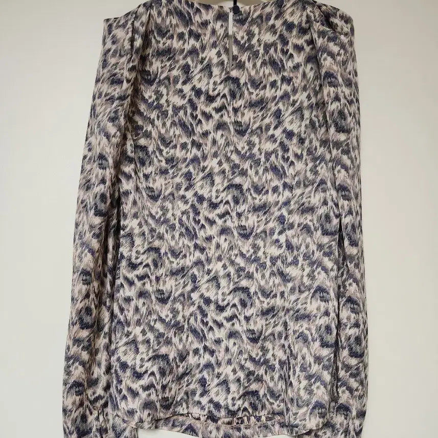 [BUNJANG] NICE CLAUP V-Neck Blouse / 나이스클랍 블라우스 55