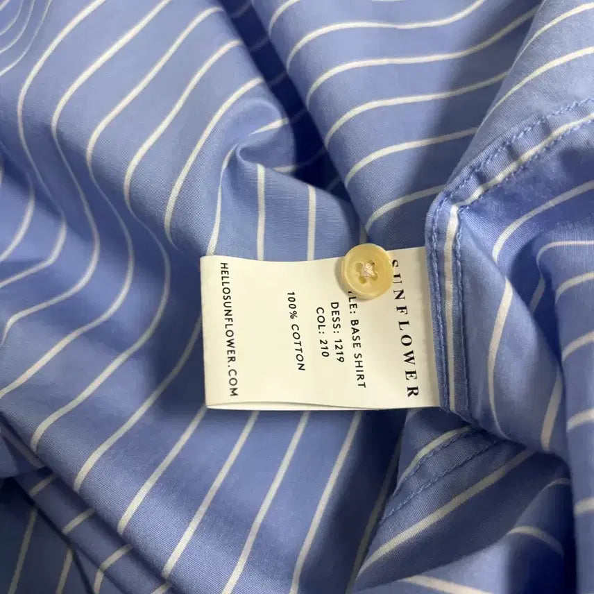 [BUNJANG] Sunflower Base Light Blue Shirt (L) / Sunflower Base Shirts L