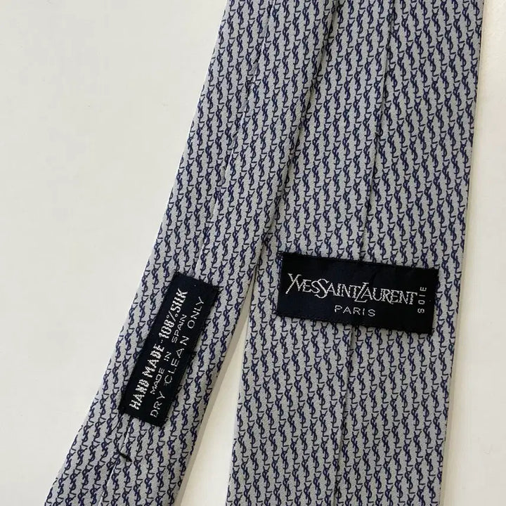 [SOLD OUT] YSL 입생로랑  명품 정품 모노그램 넥타이