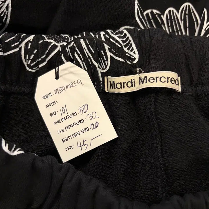 [BUNJANG] Mardi Mercredi Black Flower Pattern Training Pants / 마르디메크르디 블랙 플라워 패턴 트레이닝 바지 팬츠 D734