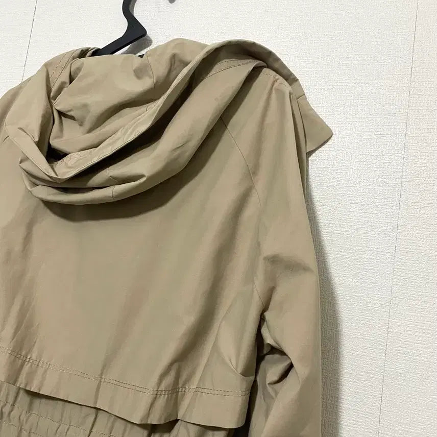 [SOLD OUT] 지고트 플레어 후드 트렌치 코트 새제품