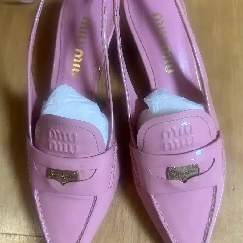 [BUNJANG] Miu Miu Penny Slingback (Size 37) / (정품) 미우미우 페니 슬링백 (37)