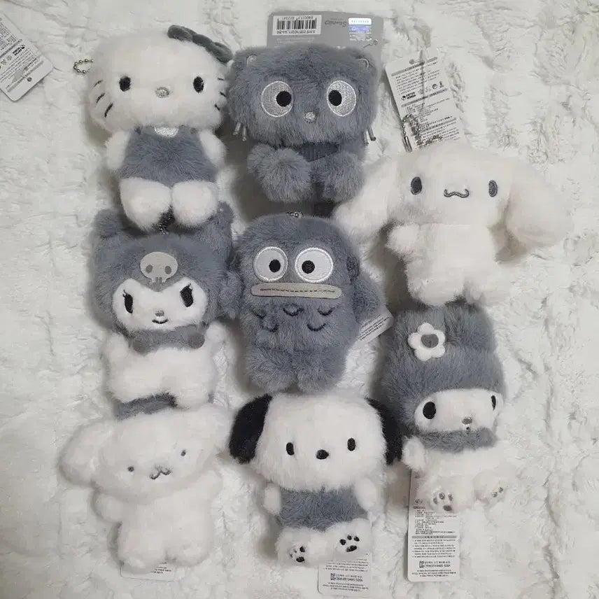 [SOLD OUT] 산리오 모노톤8_ 키티 쿠로미 한교동 포차코 폼폼푸린 인형 키링