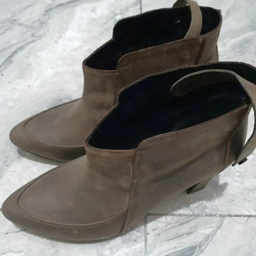 [BUNJANG] TIME Ankle Boots Suede 240mm / TIME 타임 앵클부츠 카키 240