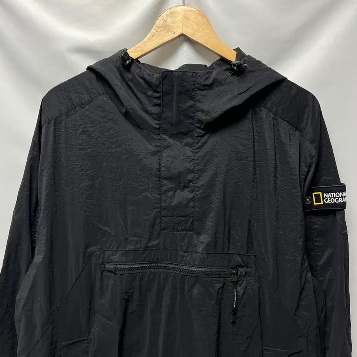 [SOLD OUT] [정품/XL] 내셔널지오그래픽 와펜 블랙 바람막이 아노락 반집업