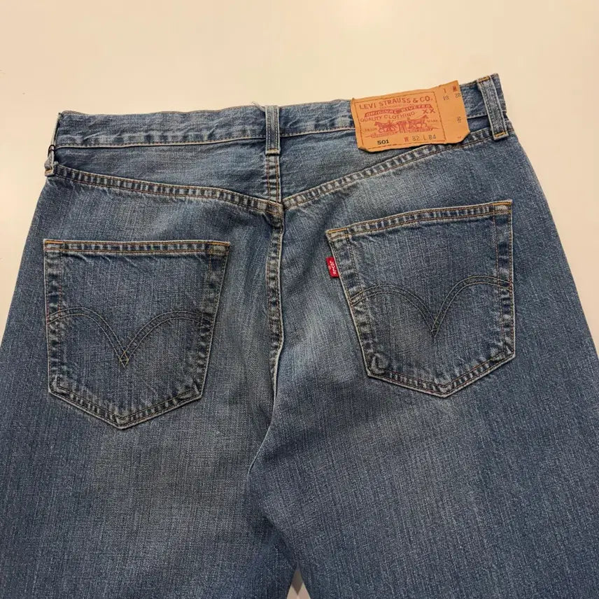 [SOLD OUT] [32x33] 리바이스 501 오리지널 데님 팬츠 청바지 D736