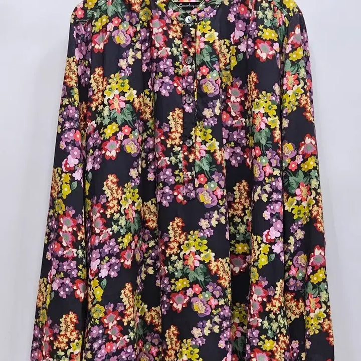 [BUNJANG] Vicolique Floral Rayon Blouse / 비꼴리끄  플라워 레이온 블라우스