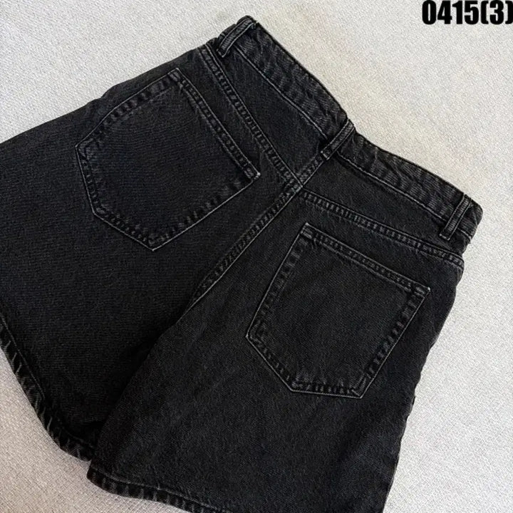 [BUNJANG] ZARA Black Denim Shorts / 4 자라 블랙 데님 반바지 숏팬츠 0415(3)