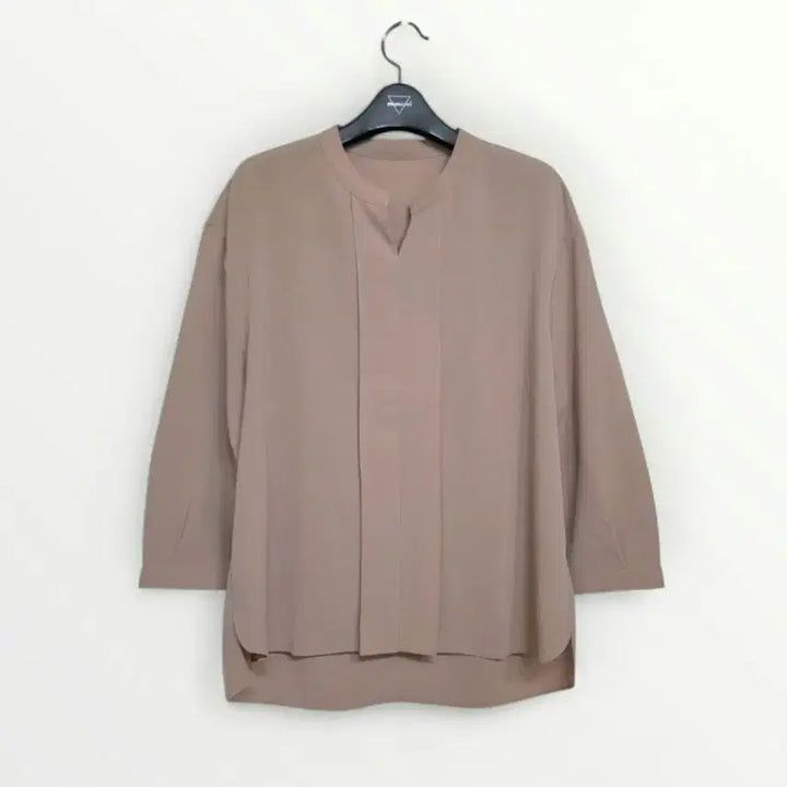 [SOLD OUT] 66~77 새상품 여성 블라우스 정장 오피스룩 여자 95~100 새제품