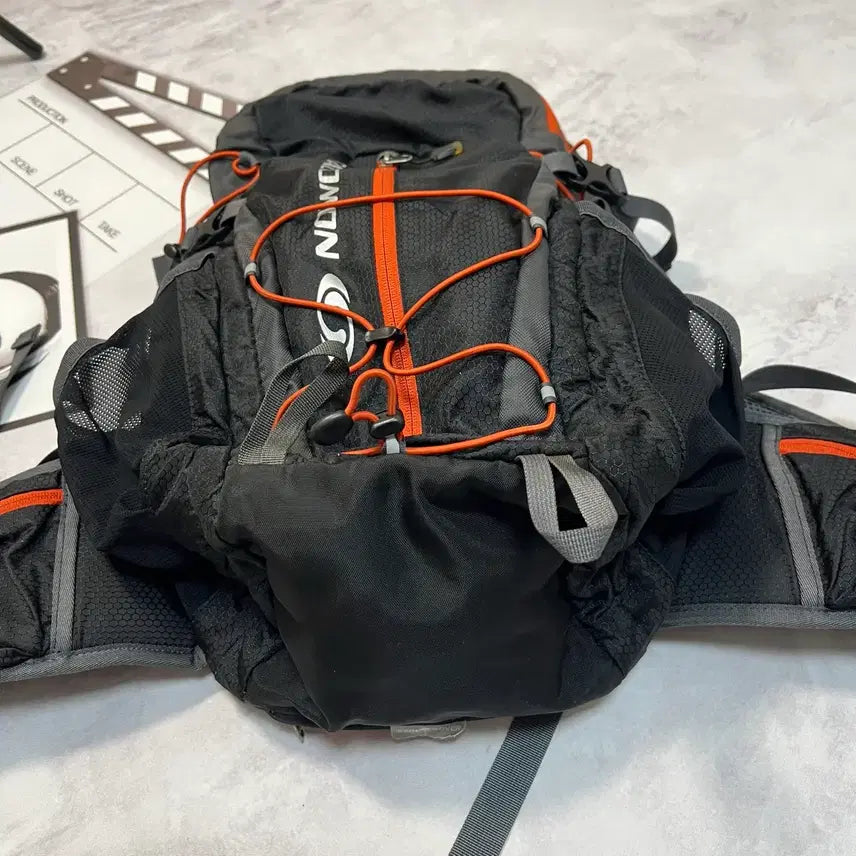[SOLD OUT] Salomon REVO Round 24
