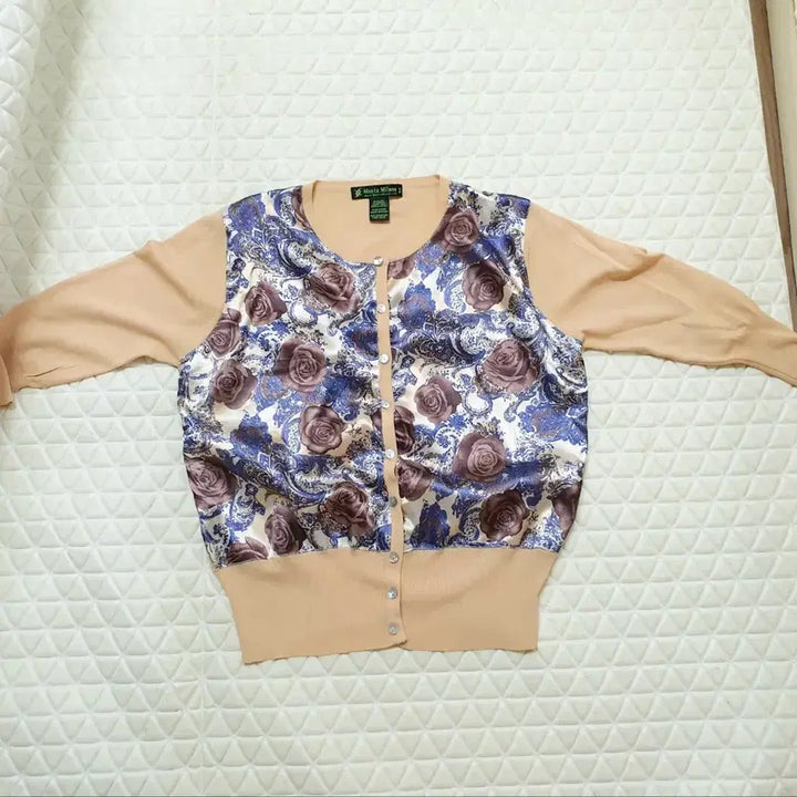 [SOLD OUT] 77 여성 가디건 66~77 니트 가디건 여자 가디건 100 앙상블