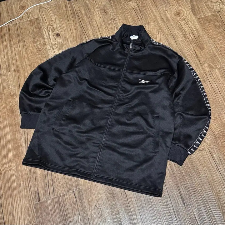 [BUNJANG] Reebok Old School Side Line Jersey Jacket / [L] 리복 올드스쿨 사이드 라인 져지 자켓