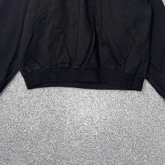 [BUNJANG] LMC Embroidered Logo Sweatshirt / 엘엠씨 자수 로고 스웻셔츠 S