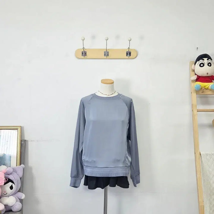 [SOLD OUT] 빈티지 만원샵 블루 실크 맨투맨