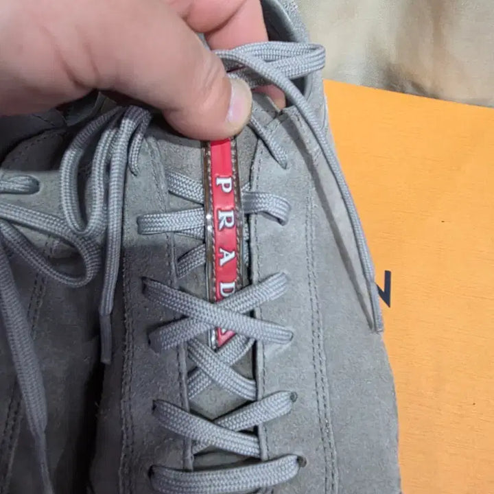 [BUNJANG] Prada Suede Sneakers / 프라다 스웨이드 스니커즈