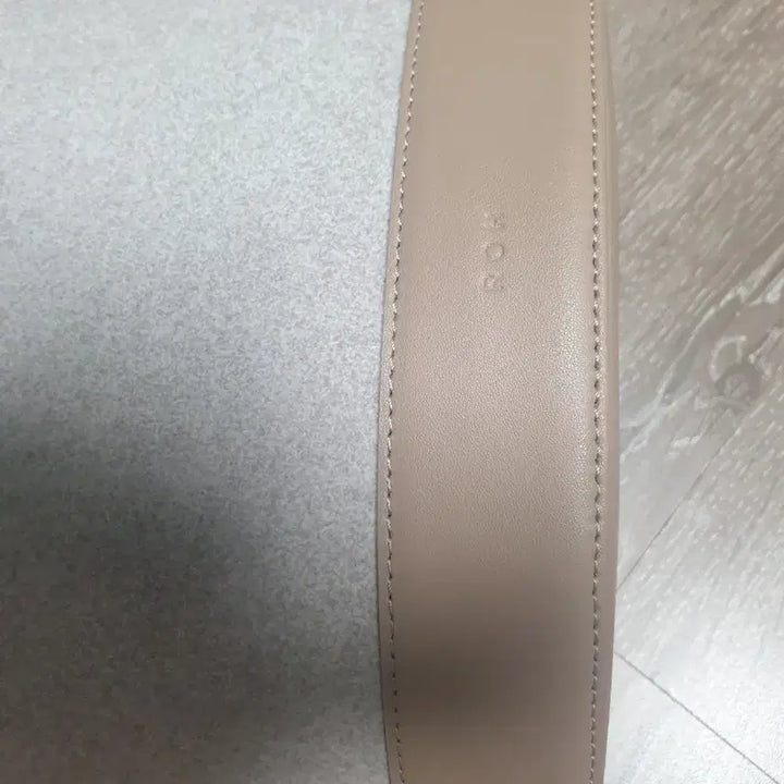 [SOLD OUT] 로서울 숄더백