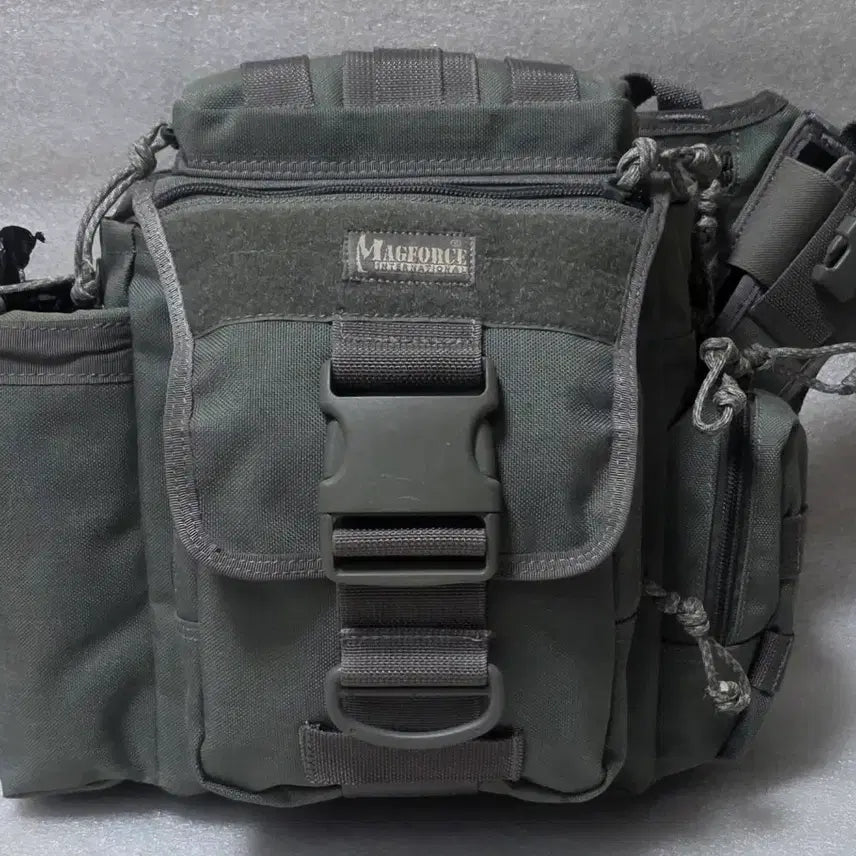 [BUNJANG] MAGFORCE Jumbo Earhart Sling Bag / 맥포스 MAGFORCE 점보 에어하트 슬링백 다용도 전술가방