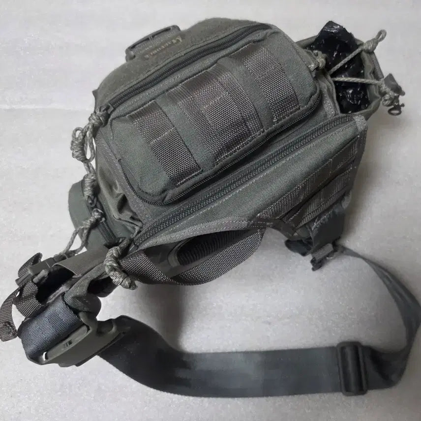 [BUNJANG] MAGFORCE Jumbo Earhart Sling Bag / 맥포스 MAGFORCE 점보 에어하트 슬링백 다용도 전술가방