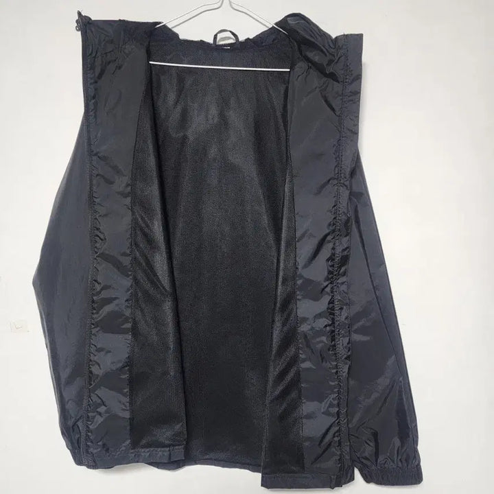 [SOLD OUT] 쪼리샵 아디다스  바람막이 110