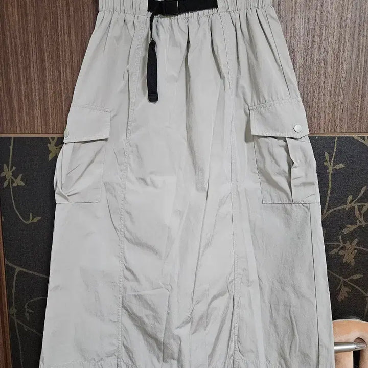 [BUNJANG] Spao Pocket Cargo Long Skirt / 스파오 화섬 포켓 카고 롱 스커트