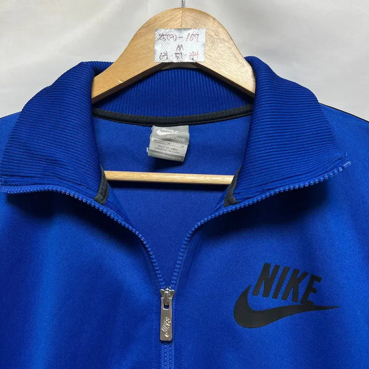 [SOLD OUT] [정품/M] 나이키 스우시 사이드라인 블루파랑 트랙탑/져지