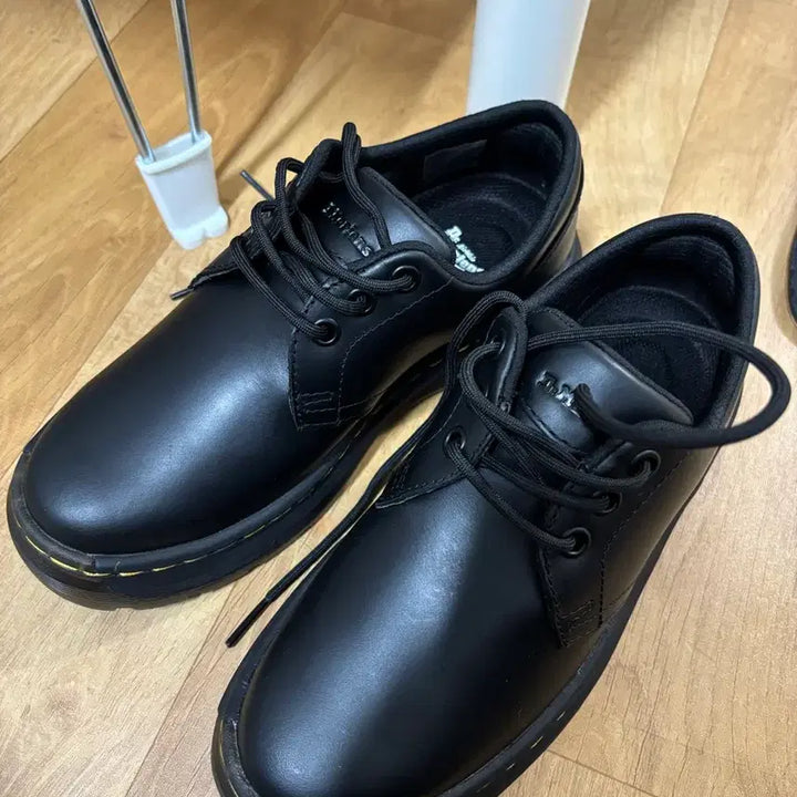 [BUNJANG] Dr. Martens Crewson Boots / 닥터마틴 크루선