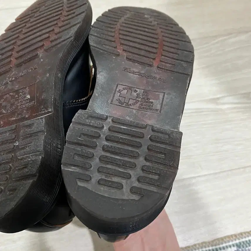 [BUNJANG] Dr. Martens UK4 240 Loafers / 닥터마틴 uk4 240 로퍼