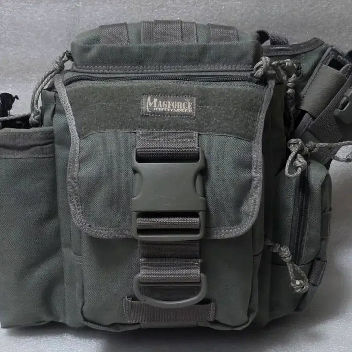 [BUNJANG] MAGFORCE Jumbo Earhart Sling Bag / 맥포스 MAGFORCE 점보 에어하트 슬링백 다용도 전술가방