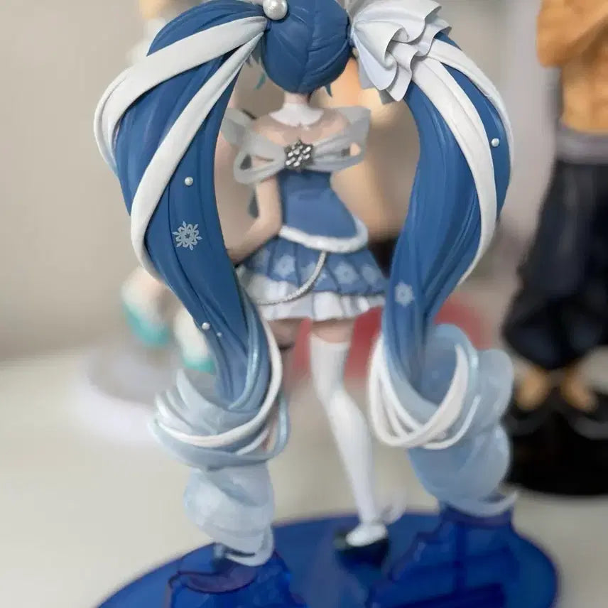 [BUNJANG] Vocaloid Yuki Miku A Figure / 제일복권 보컬로이드 유키 미쿠 피규어