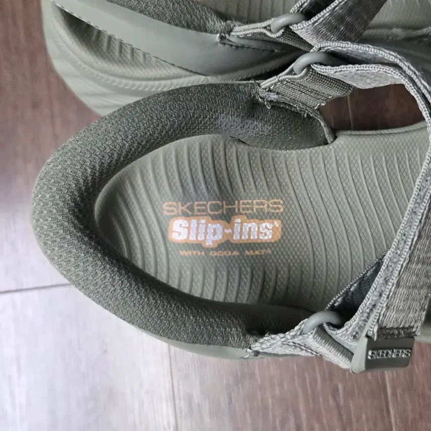 [BUNJANG] Skechers Sandals / 스케쳐스 신상 샌들