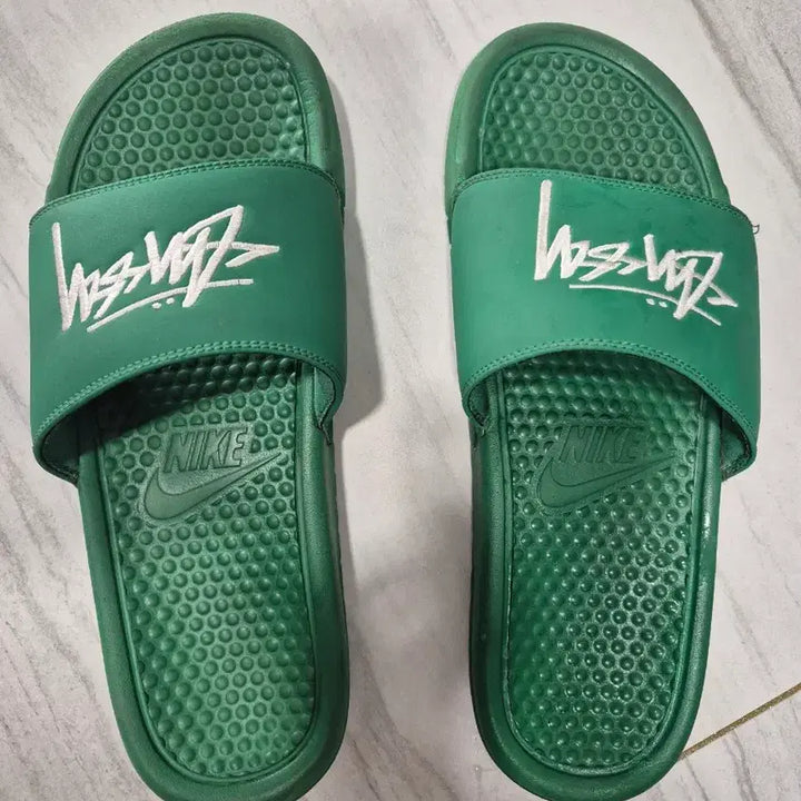 [BUNJANG] Stussy Benassi Slide Sandals / 스투시 베나시 슬라이드 파인 그린 팝니다